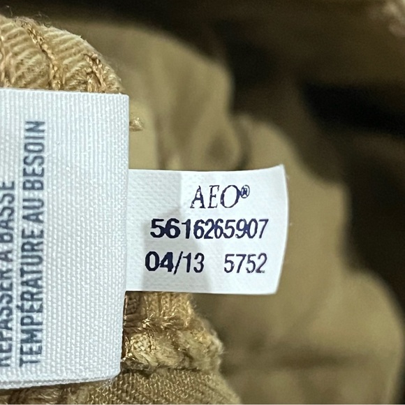 American Eagle Longboard Shorts Men's Khaki 32" waist  11" inseam Skater Street - Picture 11 of 11